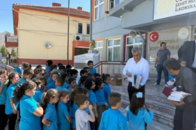 Çiçekpınar Belediye Başkanı Akbulut, Öğrencilere Kırtasiye Desteği Sağladı