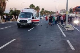 Gazipaşa’da Motosiklet-Otomobil Kazası: 1 Ağırlı Yaralı