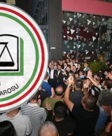 İstanbul Barosu: CHP İl Başkanlığı Ablukası Anayasal Hakların İhlalidir