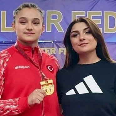 Medine Saime Balaban, Gençler Kulüpler Türkiye Halter Şampiyonu