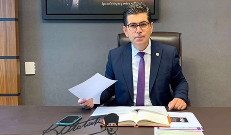 Isparta Gülüne Destek Yok: CHP, Bakan Yumaklı'yı Soru Önergesiyle Takip Ediyor