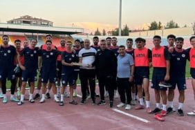 Emekli Taraftarlar Isparta32spor’a Moral Ziyaretiyle Destek Oldu