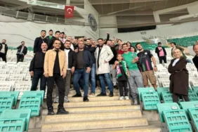 Taraftarlardan Başkan Özdemir’e sevgi seli: Büyük Başkan