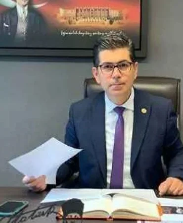 CHP Milletvekili: Türkiye’de Anayasal Düzen Hedef Alındı, Darbe Girişimi İddiası