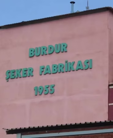 Burdur’daki Üretim Tesisinde Karbonmonoksit Tehlikesi: Bir Ayda İkinci Kez İşçiler Hastaneye Kaldırıldı