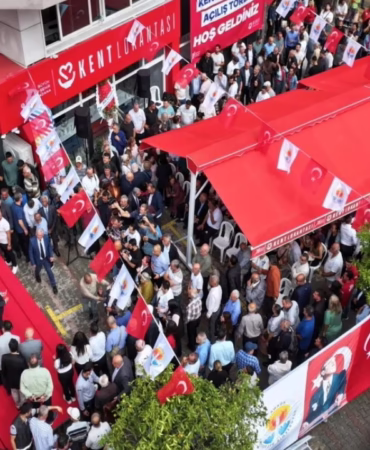 Adana’da Dar Gelirliye Destek: 65 TL’ye Üç Çeşit Öğün Sunan Tesis Hizmete Girdi