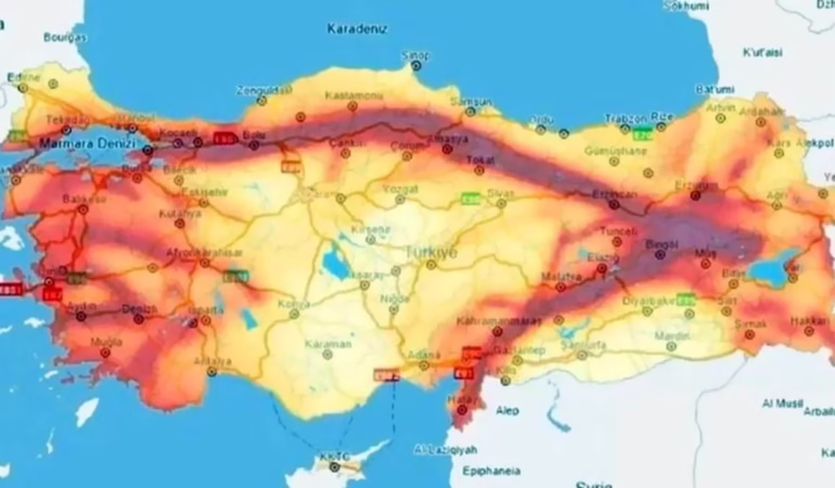 Türkiye'nin Güncel Deprem Tehlike Haritası: 45 İl Aktif Fay Zonu Üzerinde