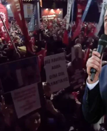 CHP Lideri Özel’den İktidara Sert Eleştiri: ‘Meşruiyet Okyanus Ötesinde Değil, Millette Aranır’