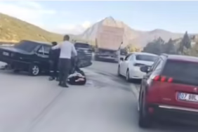 Isparta'da Yürekleri Ağıza Getiren Kaza: Tıra Çarpan Otomobildeki 2 Yaşındaki Bebek Yaşam Savaşı Veriyor