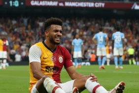 Galatasarayda-Sane-Soku-Manchester-City-Macinda-Sakatlandi-gemini