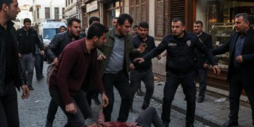 Inegolde-Kanli-Tartisma-18-Yasindaki-Genc-Agir-Yaralandi-gemini