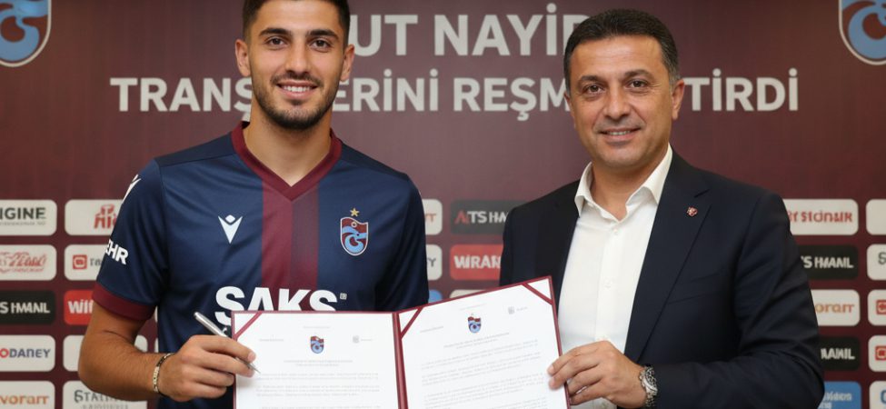 Trabzonspor-Umut-Nayir-Transferini-Resmilestirdi-gemini