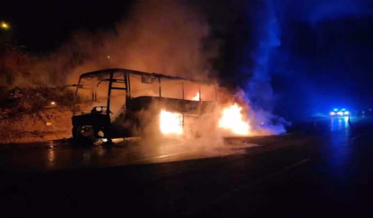 Adana’da 39 yolculu otobüs küle döndü