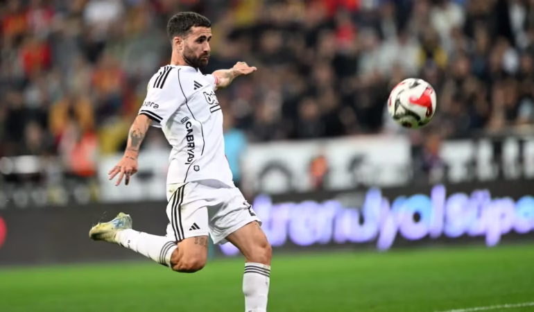 Beşiktaş Rafa Silva Transferini Açıkladı