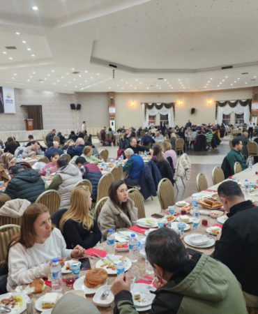 Gölcük’te Şehit ve Gazi Aileleri İçin Anlamlı İftar Programı