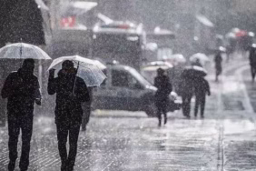 İçişleri Bakanlığı'ndan Çok Sayıda İle Kuvvetli Sağanak ve Fırtına Uyarısı