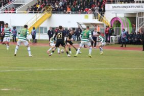 Isparta 32 Spor Lider Bursaspor’a Geçit Vermedi: Puanlar Paylaşıldı