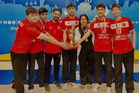Isparta Mustafa Gürkan Anadolu Lisesi Bowlingde Türkiye Şampiyonu Oldu