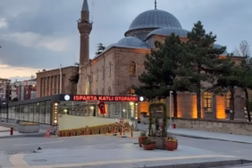 Isparta Ulu Camii Restorasyonu Ramazan'a Yetişmedi: Vatandaş Tepkili