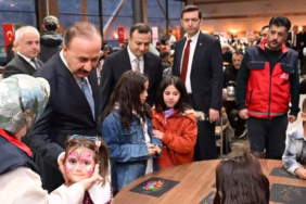 Isparta Valisi Erin ve Koruyucu Aileler İftar Sofrasında Buluştu