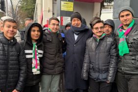 Isparta’da Başkan Başdeğirmen’e Tribünlerden Yoğun İlgi