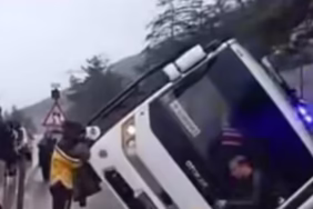 Isparta'da Cezaevi Nakil Aracı Devrildi: 3 Asker Yaralı