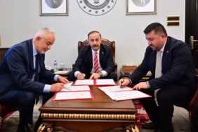 Isparta'da Eğitime Yatırım: Yeni Spor Salonu İçin İmzalar Atıldı