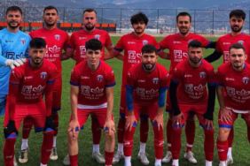 Lider Deregümüspor Savspor'u 5-0 ile Geçerek Zirveyi Bırakmadı