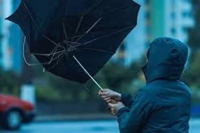 Meteoroloji'den Isparta'ya Şiddetli Fırtına Uyarısı