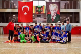 Okul Sporları Hentbol İl Birincisi Iyaş Selçuklu Ortaokulu Oldu