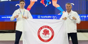SDÜ Öğrencisi Burak Çümen Muay Thai’de Türkiye İkincisi Oldu