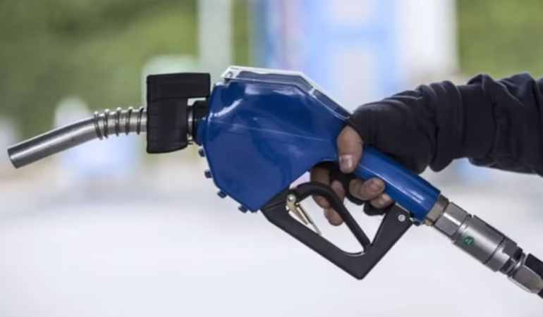 Akaryakıta Büyük Zam: Motorin Fiyatları 80 Lirayı Aşacak