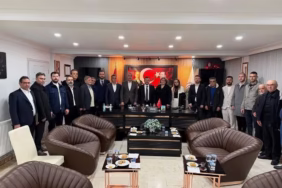 Atabey Belediyesi'nde Geniş Katılımlı Bayramlaşma Töreni