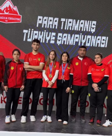 Bursa Para Tırmanış Şampiyonası'nda Sporculardan 3 Madalya