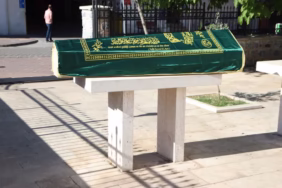 Çelebiler Mahallesi Muhtarı Adnan Tunçolu'nun Anne Acısı