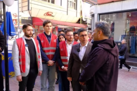 CHP Isparta Milletvekili Halıcı'dan Gençlere ve Esnafa Ziyaret