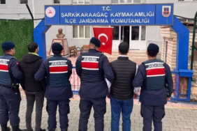 Düzensiz göçmen operasyonu 20 kişi sınır dışı edildi