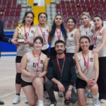 Isparta 8 Mart Kadınlar Voleybol Turnuvası'nın Şampiyonu Divalar Oldu