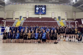 Isparta Genç Kızlar Voleybol Şampiyonu Kadirzade 7K SK Oldu