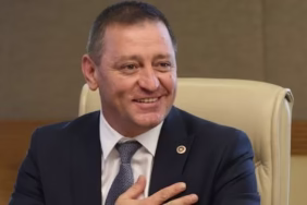 Isparta Milletvekili Sönmez'den Anlamlı Kadir Gecesi Mesajı