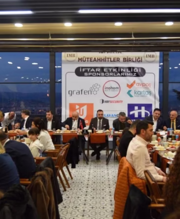 Isparta Müteahhitler Birliği İftarında Protokol ve Sektör Buluştu