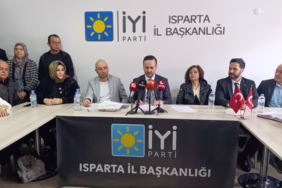 İYİ Parti Isparta'da Tekeli İstifa Etti: Ahbap Çavuş Düzeni Kuruldu
