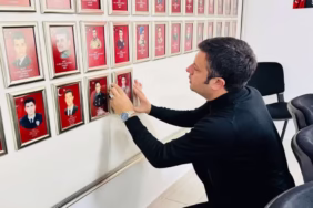 Şehit Binbaşı Sinan Taştekin'in Fotoğrafı Isparta'da Şehitler Köşesine Asıldı