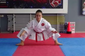 14 Yaşındaki Mukaddes Feyza Türkiye Karate Şampiyonu Oldu