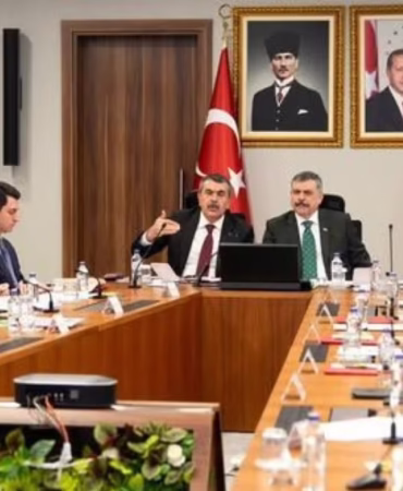 Bakanlardan Tüm İllerin Vali ve Milli Eğitim Müdürleriyle Toplantı