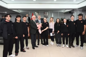 Başkan Başdeğirmen'den Isparta Anadolu Lisesi'ne Destek Sözü