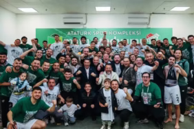 Bursaspor Şampiyon, Isparta 32 Spor'un Play-Off Kaderi Son Haftada