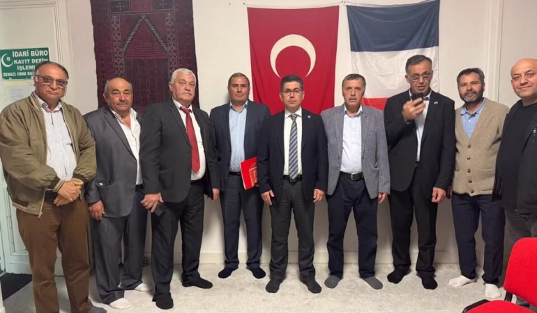 CHP'li Yalım Halıcı Fransa'da: Bordeaux'da Gurbetçilerle Buluştu