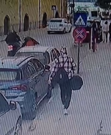 Eğirdir'de Motosiklet Kazası: Yaya Geçidindeki Kadın Yaralandı