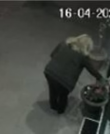 Esnafın Çiçek İsyanı: Hırsızlık Anı Kamerada